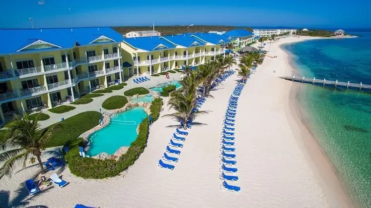 Beachfront 2 Bedroom Condo