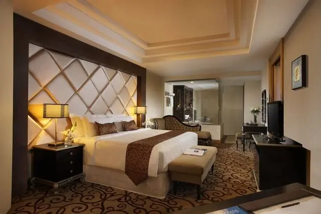 Oda, 1 En Büyük (King) Boy Yatak, Sigara İçilebilir (Suite Room)