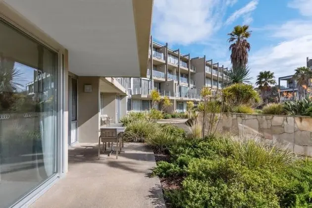 Deluxe Two Bedroom Apartment