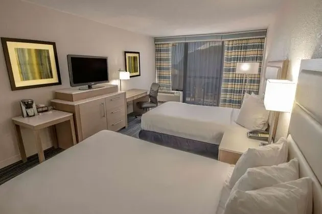 Oda, 2 Çift Kişilik Yatak (Non-Oceanfront, Pet-Friendly)