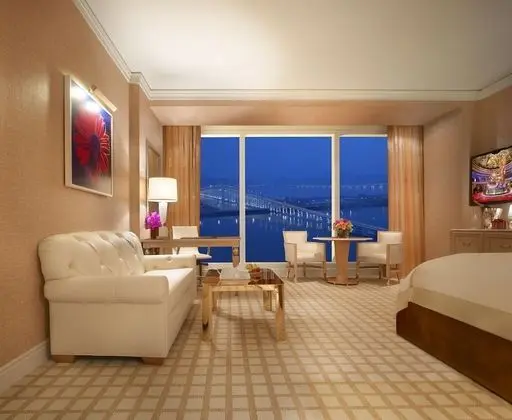 Grand Oda, Şehir Manzaralı