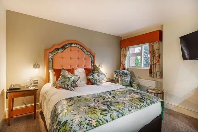 Classic Single Room
