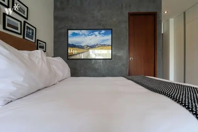 Çatı Katı (Loft), 1 Büyük (Queen) Boy Yatak, Teras (apt. #402)