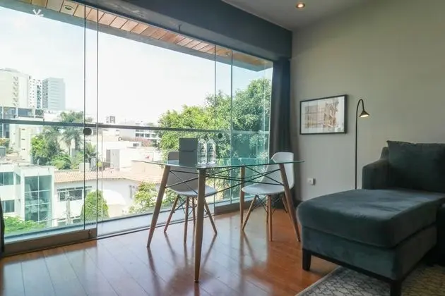 Çatı Katı (Loft), 1 Büyük (Queen) Boy Yatak, Teras (apt. #402)