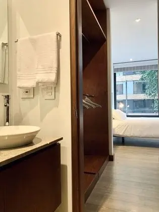 Çatı Katı (Loft), 1 Büyük (Queen) Boy Yatak ve Çekyat (Apt. #206)