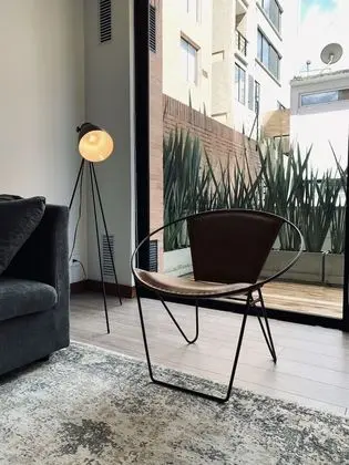 Çatı Katı (Loft), 1 Büyük (Queen) Boy Yatak ve Çekyat, Teras (Apt. #201)