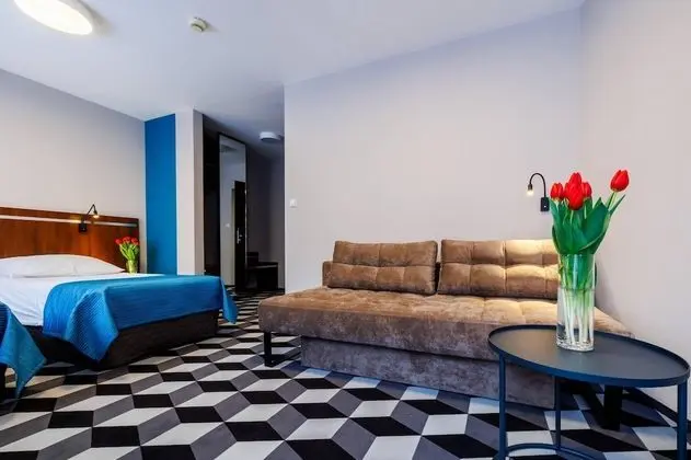 Classic Üç Kişilik Oda