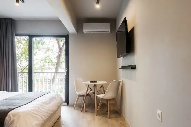 City Tek Büyük Yataklı Oda
