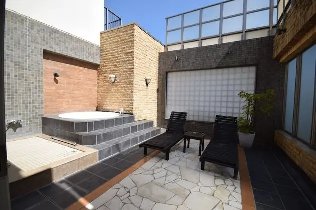Çatı Katı Süiti (Penthouse) (OutdoorBath Checkin10PM Checkout10AM)