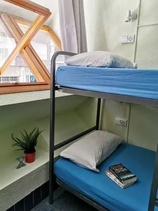 Ortak Ranzalı Oda, Karma Ranzalı Oda (One bed in 6 people bedroom)