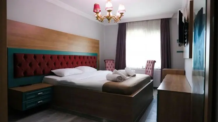 Standart Oda, Dağ veya Havuz Manzaralı, Balkonsuz