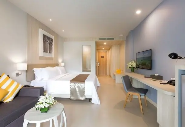 Deluxe Oda, Havuz Manzaralı (Beach Wing)