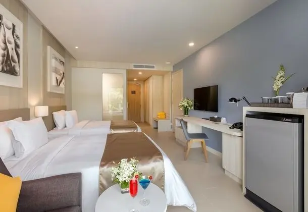 Deluxe Oda, Havuz Manzaralı (Beach Wing)