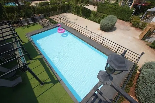 Villa 1