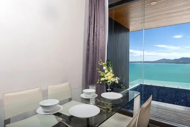 Seaview Pool Suite