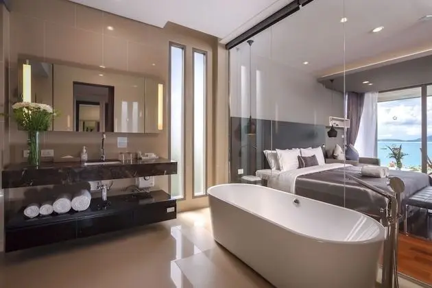 Seaview Pool Suite