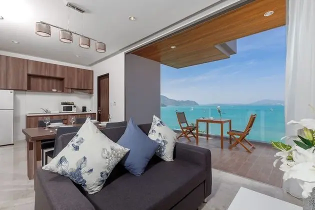 Two Bedroom Suite with Sea View