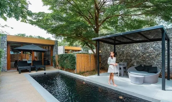 Deluxe Pool Villa