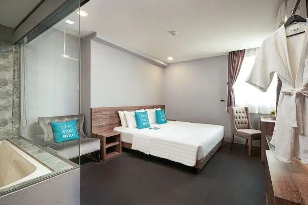 2 Bedroom Family Suite Mountain View