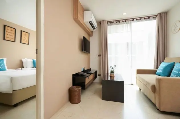 One Bedroom Suite with Bath Tub