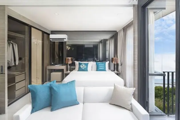 One Bedroom Deluxe Seaview Double