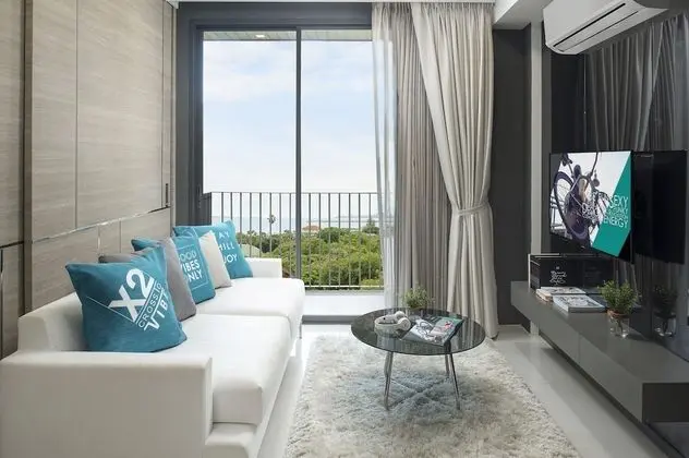 One Bedroom Deluxe Seaview Double