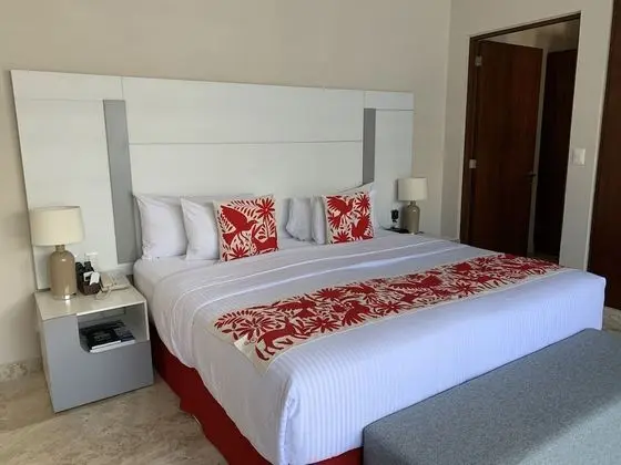 Deluxe Tek Büyük veya İki Ayrı Yataklı Oda, 1 Yatak Odası, Balkon, Bahçe Manzaralı