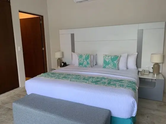 Deluxe Tek Büyük veya İki Ayrı Yataklı Oda, 1 Yatak Odası, Balkon, Bahçe Manzaralı
