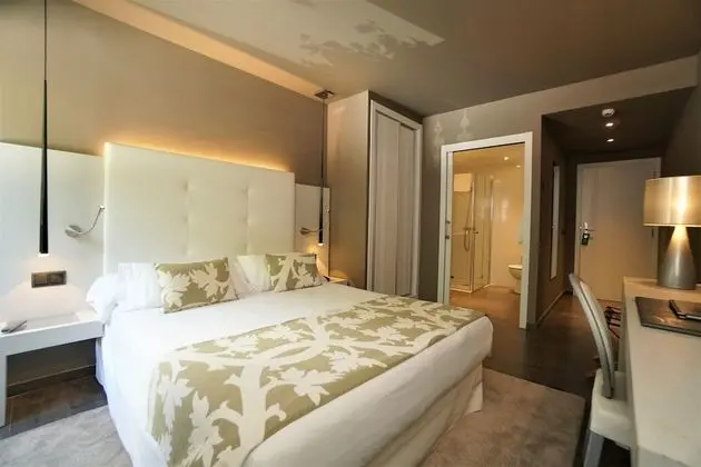 Design Tek Büyük Yataklı Oda