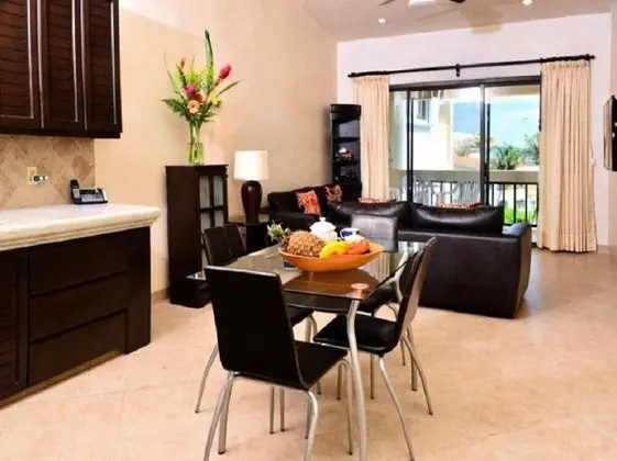 3 Bedrooms Apartment, Oceanview