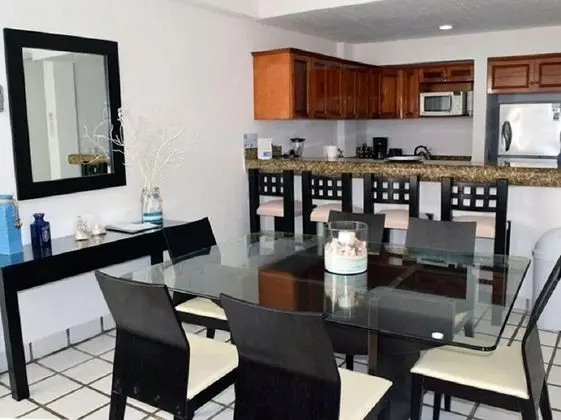 3 Bedrooms Apartment, Oceanview