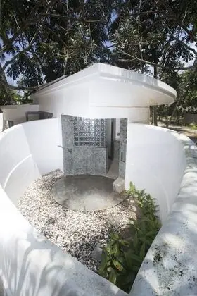 Kır Evi, Sigara İçilmez (Blue pearl with plunge pool )