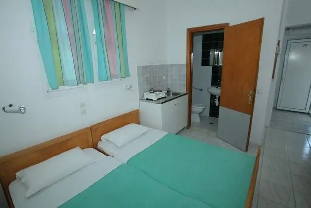 Tek Büyük Yataklı Oda