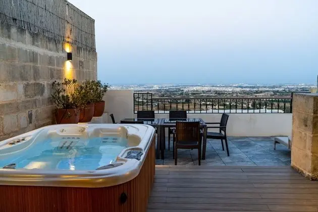 Executive Süit, Teras (Jacuzzi)