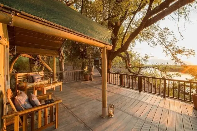 Honeymoon Süit, 1 Yatak Odası, Buzdolabı, Nehir Manzaralı