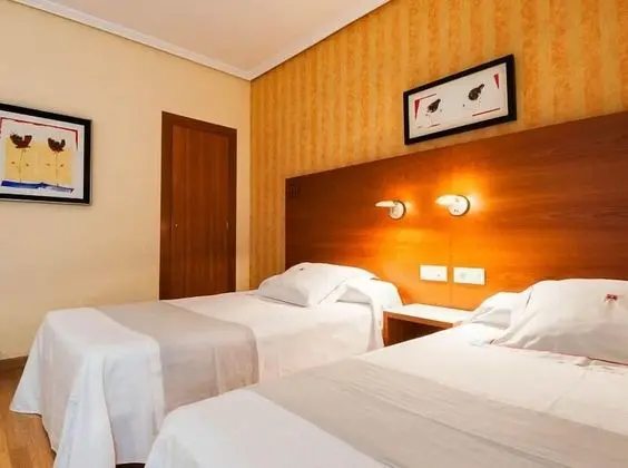 Tek Büyük veya İki Ayrı Yataklı Oda