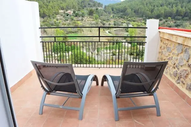 Superior Tek Büyük veya İki Ayrı Yataklı Oda, Teras, Nehir Manzaralı