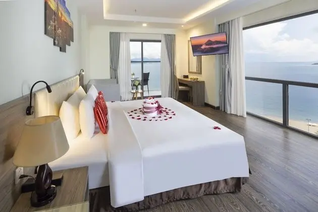 Süit, 1 En Büyük (King) Boy Yatak, Balkon, Deniz Manzaralı