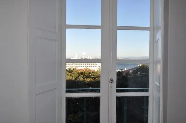 Stüdyo, Nehir Manzaralı
