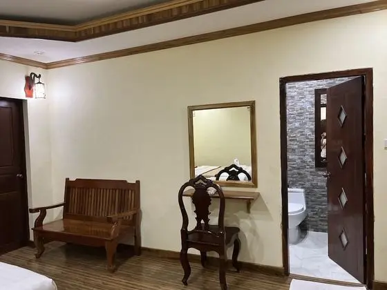 Junior Üç Kişilik Oda, 1 Yatak Odası, Balkon, Şehir Manzaralı