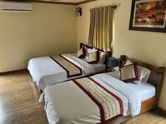 Junior Üç Kişilik Oda, 1 Yatak Odası, Balkon, Şehir Manzaralı