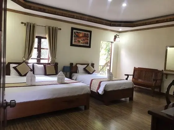 Junior Üç Kişilik Oda, 1 Yatak Odası, Balkon, Şehir Manzaralı