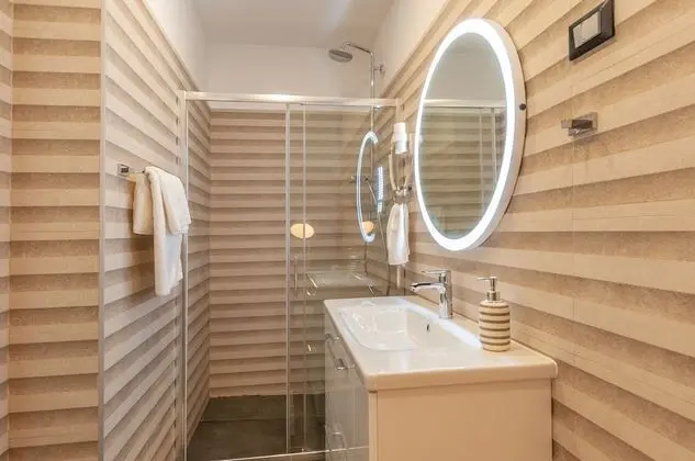 Deluxe Studio, 1 Bedroom.