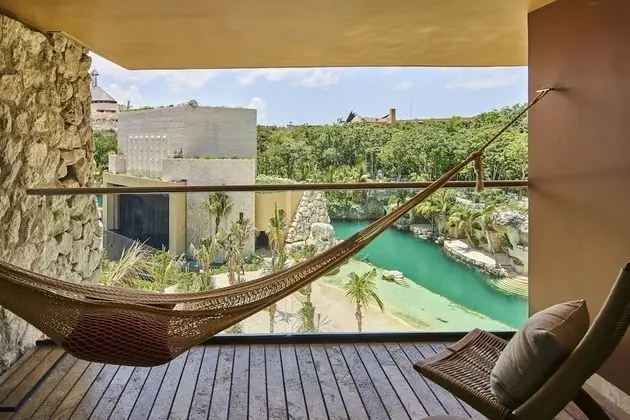 Suite River