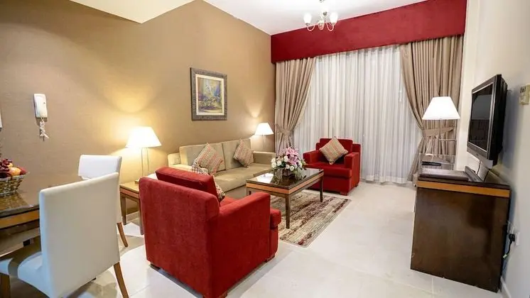 Superior One Bedroom Apartment