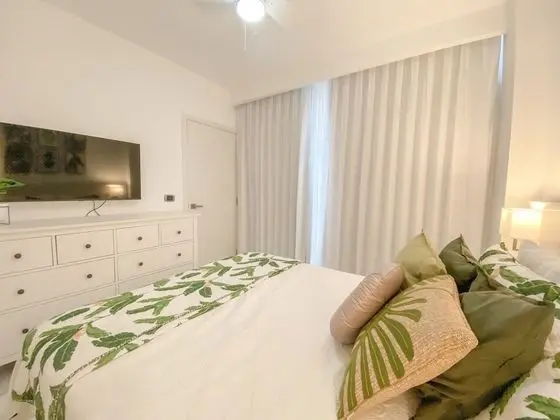 Exclusive Apart Daire, 2 Yatak Odası, Balkon, Havuz Manzaralı