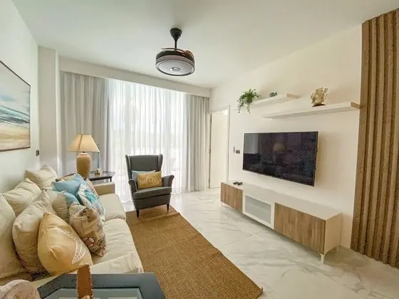 Exclusive Apart Daire, 2 Yatak Odası, Balkon, Havuz Manzaralı