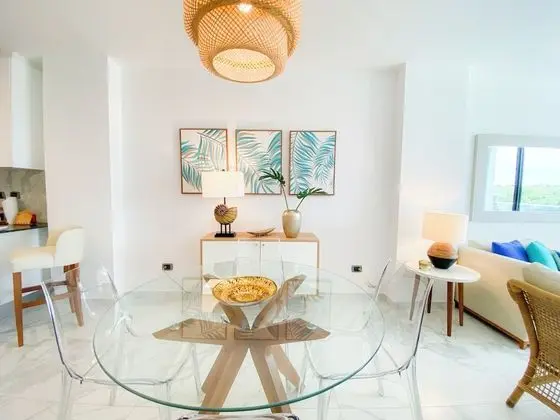 Exclusive Apart Daire, 2 Yatak Odası, Balkon, Havuz Manzaralı