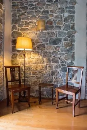 Classic Tek Büyük Yataklı Oda