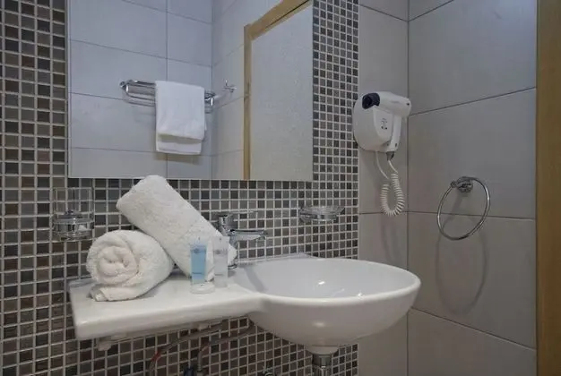 Standard İki Ayrı Yataklı Oda